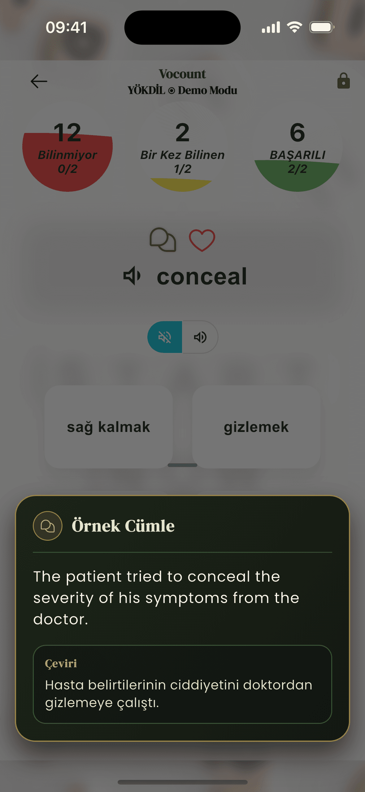 Vocount kelime kartında pronunciation butonu ve örnek cümle kullanımı. Bu ekran iOS ve Android uygulamasını temsil eder.